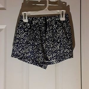 Patterned shorts